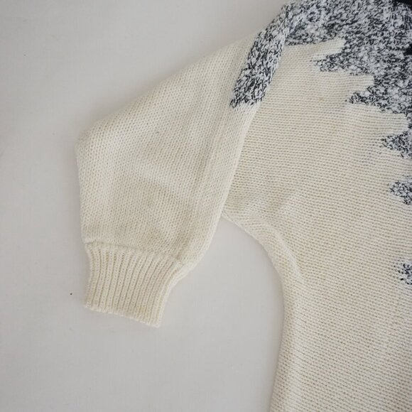 Vintage Dynanite White Black Knit Crewneck Sweater P/S - Picture 8 of 14